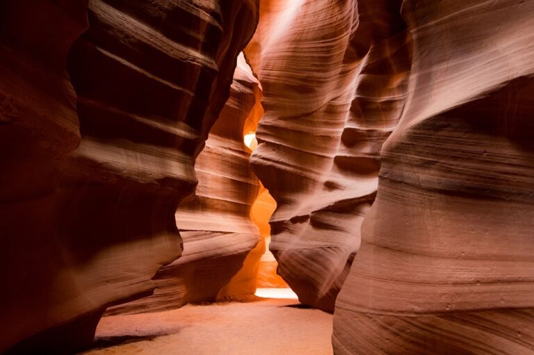 5 Lugares del Mundo Donde la Realidad Supera a las Fotos