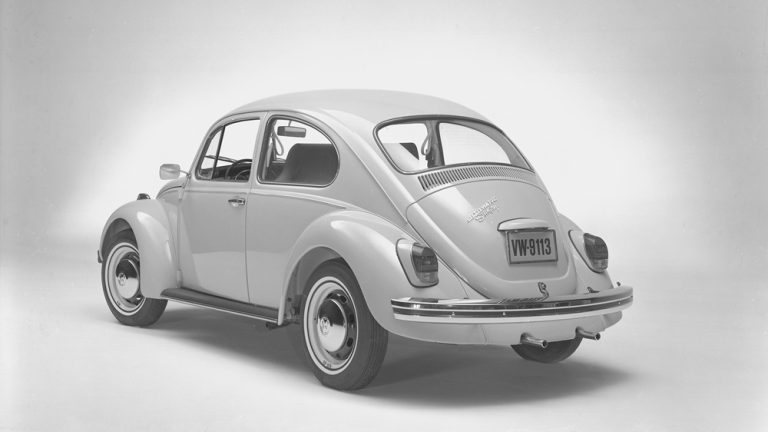 ¿Cuáles son los autos que se han vuelto íconos por sus peculiaridades únicas?