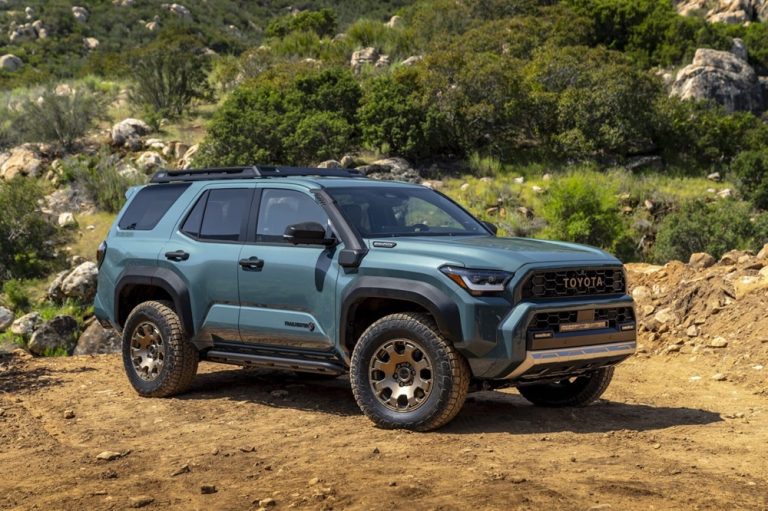 ¿Cuáles son los autos ideales para aventuras en los Andes suramericanos en el 2025?
