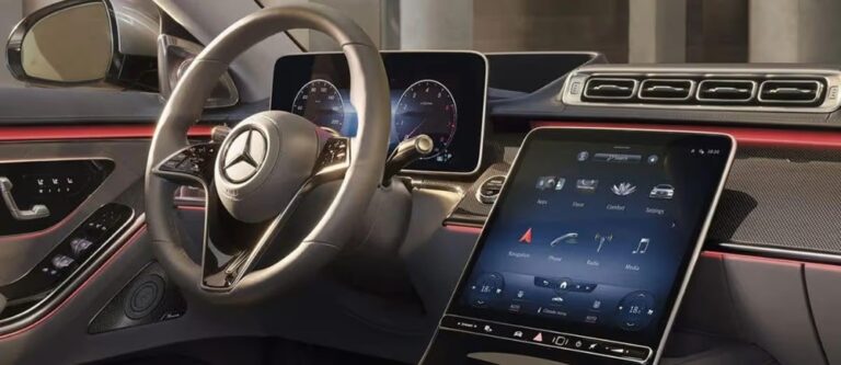 ¿Cuáles son los autos con la interfaz de voz más natural para comandos sin manos?