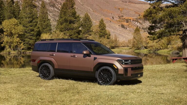 Los 5 SUVs medianos con mejor equipamiento de serie del 2026