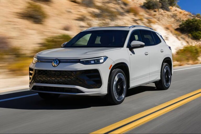 Prueba: Volkswagen Tiguan SEL R-line Turbo del 2026, ofrece un interior espacioso y silencioso