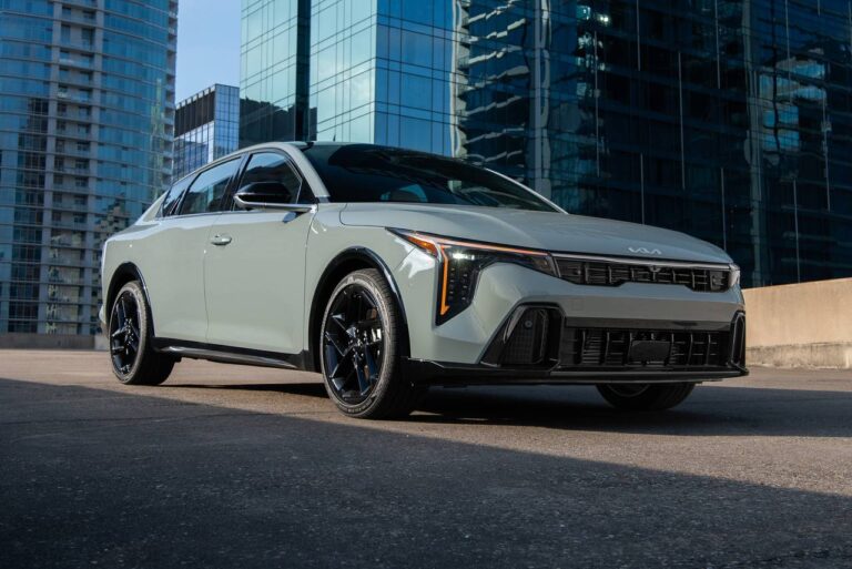 Prueba: Kia K4 del 2026, con un diseño que detiene miradas