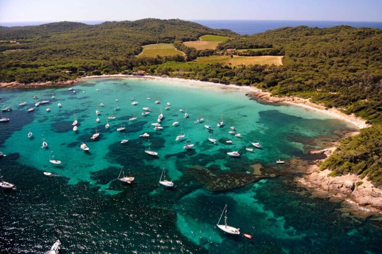 Las 5 islas menos conocidas del Mediterráneo que debes descubrir en el 2026
