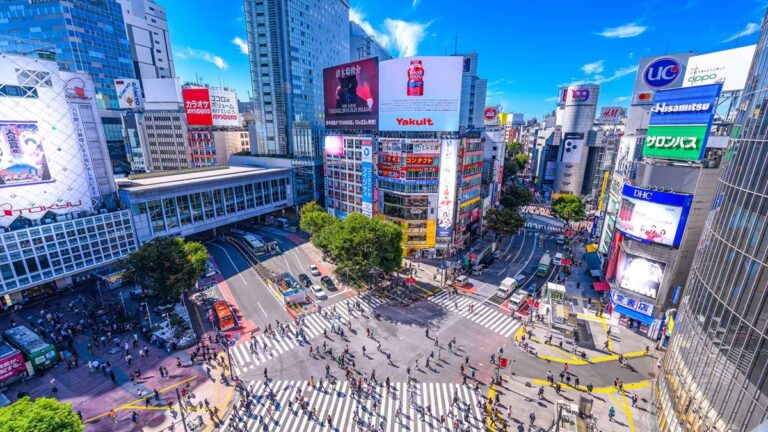 Las 5 ciudades del mundo donde caminar es la mejor forma de viajar