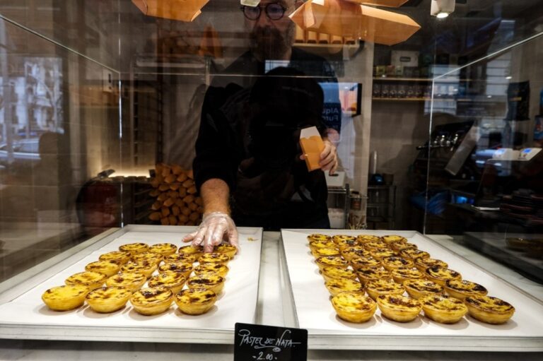 5 rutas dulces que puedes seguir por el mundo probando el postre callejero típico de cada lugar