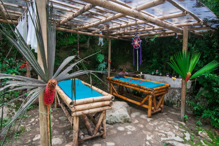 Los 5 destinos para descubrir antiguas tradiciones de baño y bienestar lejos de los spas convencionales