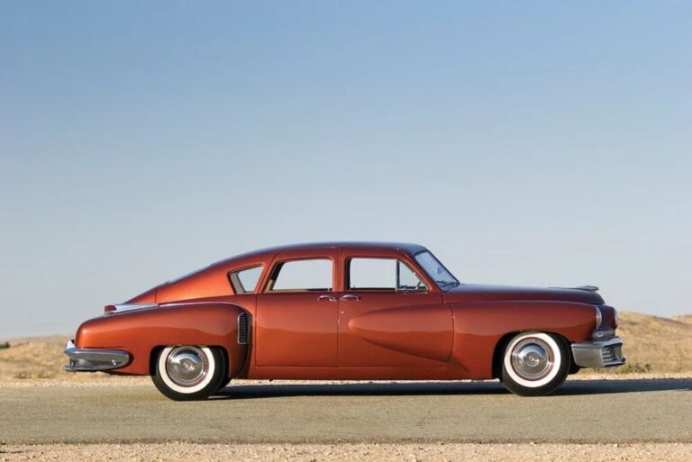 5 autos clásicos que predijeron el futuro décadas antes de que llegara