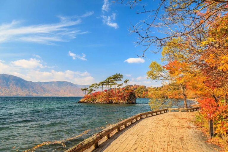 5 destinos donde el otoño transforma completamente el paisaje