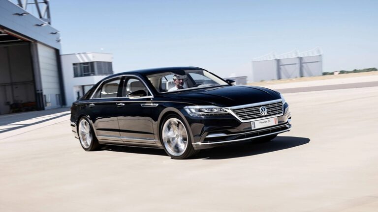 5 autos que decepcionaron a sus propios fabricantes