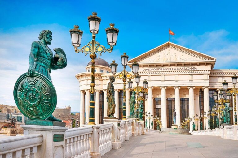 Skopie, la capital europea que pocos tienen en su lista: 5 lugares que te sorprenderán sin gastar una fortuna